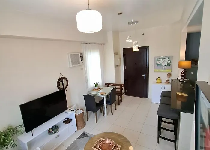 Cozy Hotel-style 2 Bedroom Unit At Eastbay Residences By Rockwell * Manila