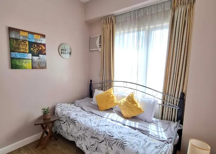 Cozy Hotel-style 2 Bedroom Unit At Eastbay Residences By Rockwell